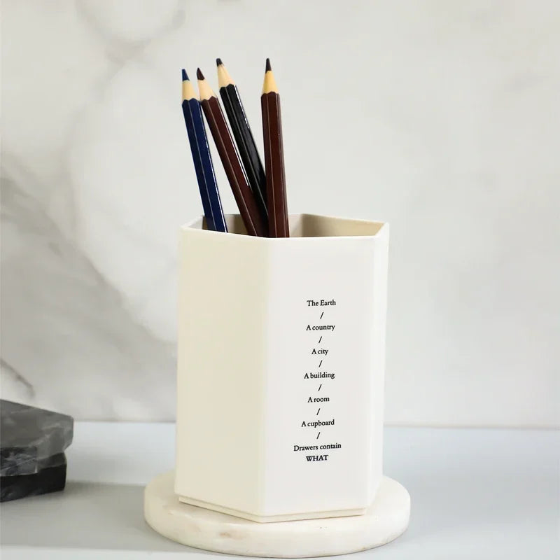 Porte-stylo Hexagonal de Bureau — Rangement Papeterie et Pinceaux Maquillage