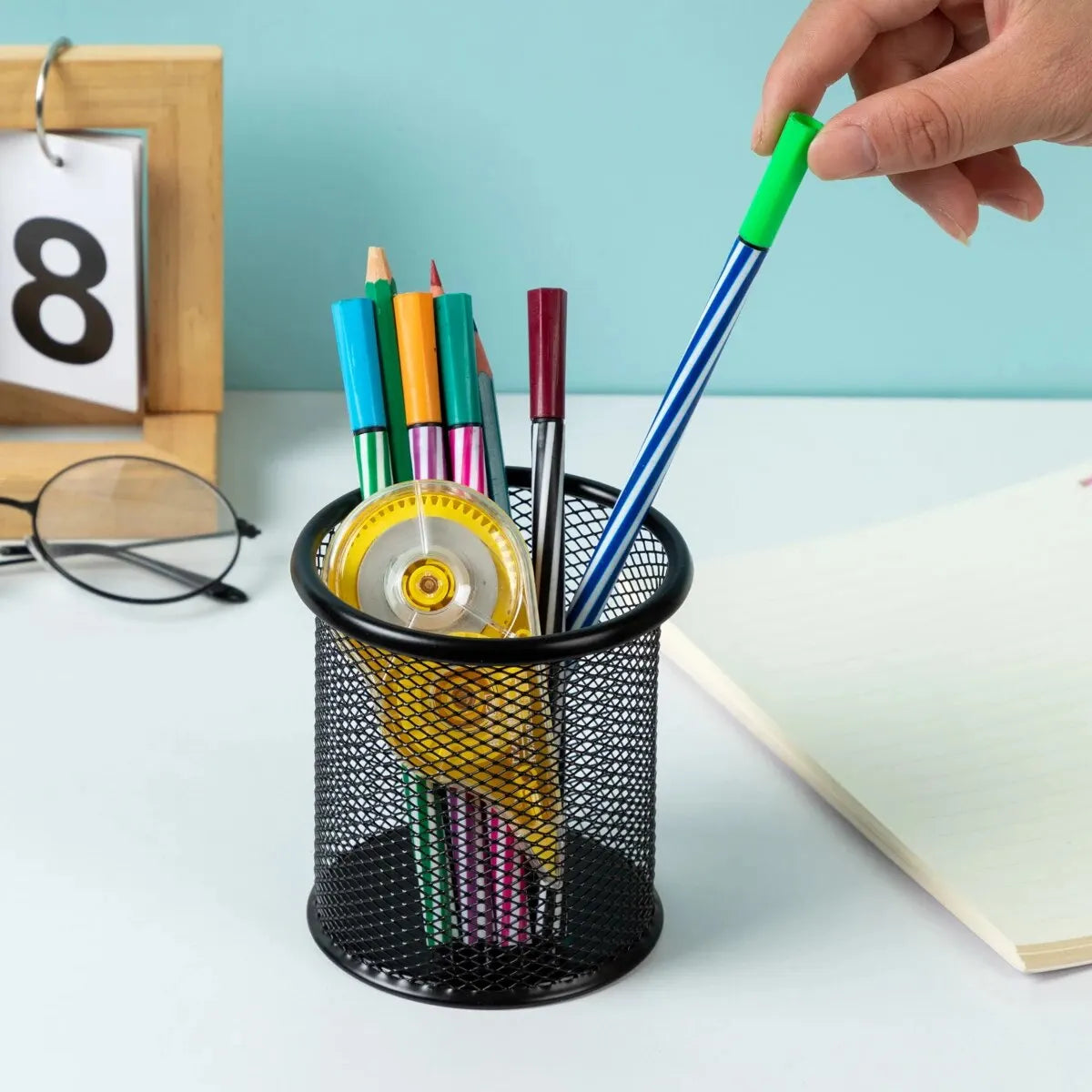 Porte-stylo en Métal Grille Carré — Pot à Crayons Solide pour Bureau