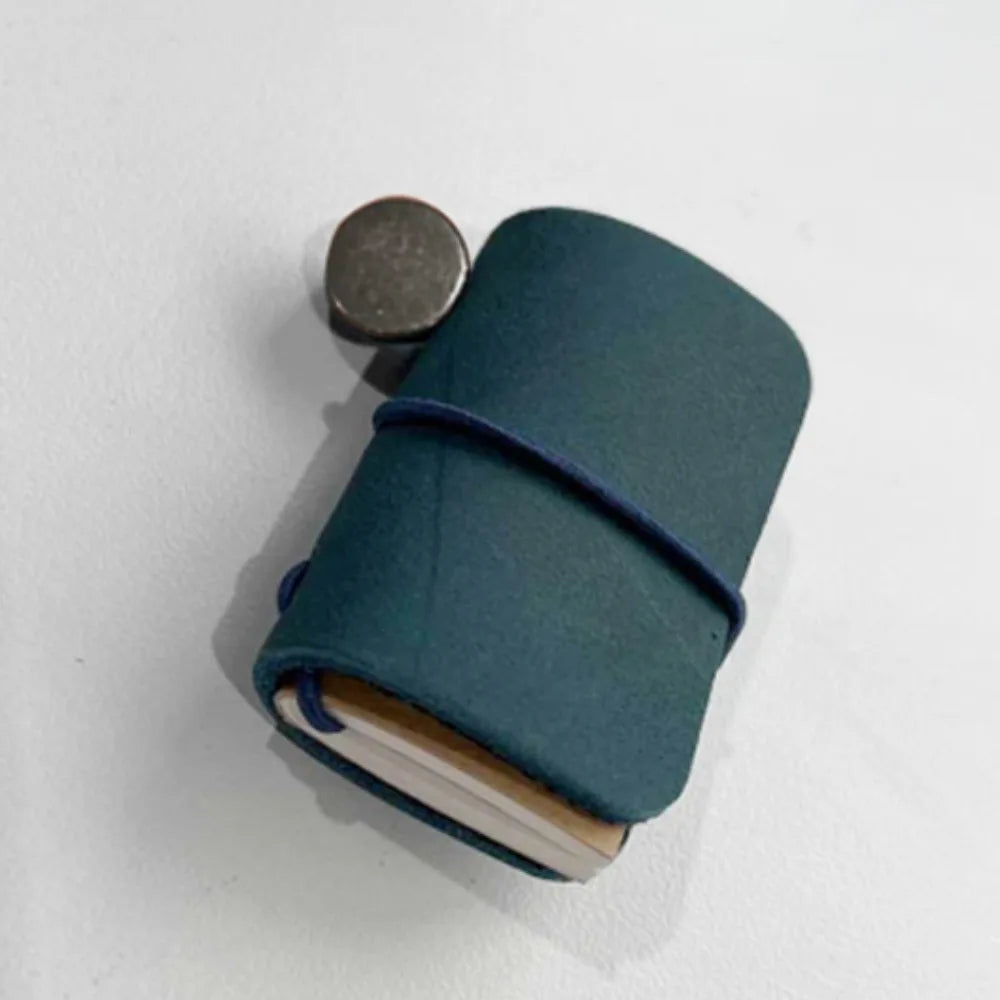 Carnet de Voyage en Cuir Portable — Journal, Notebook et Carnet Artisanal