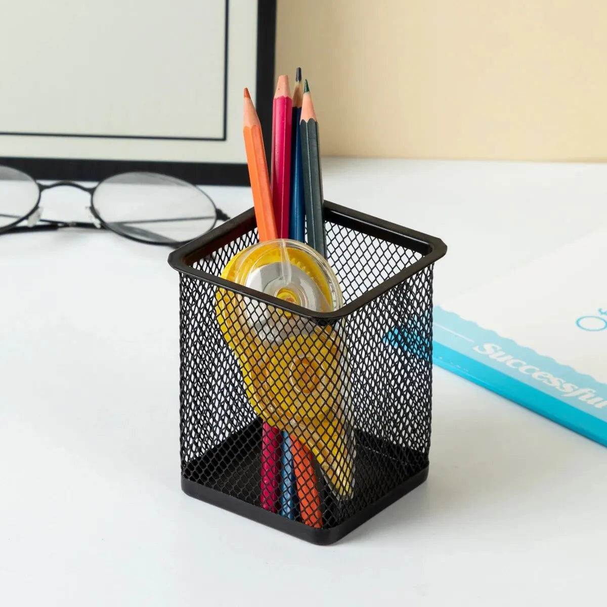 Porte-stylo en Métal Grille Carré — Pot à Crayons Solide pour Bureau